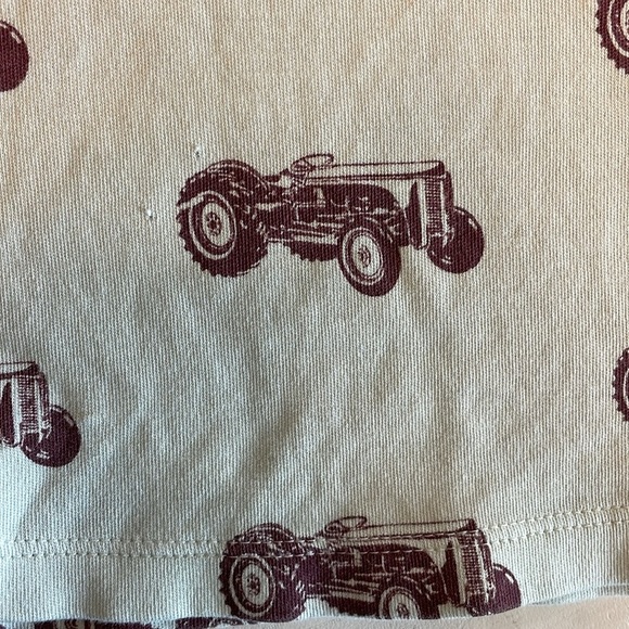 Kate Quinn Organic Cotton Tractor Shirt - Picture 3 of 5